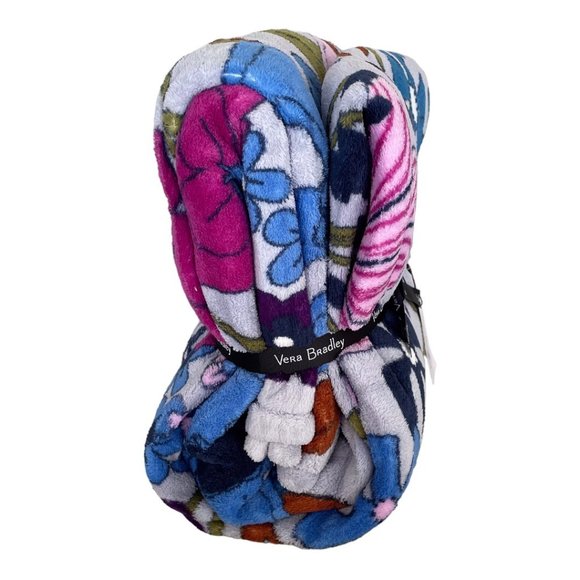 Vera Bradley Bengal Lily Plush Throw Blanket - Picture 8 of 8